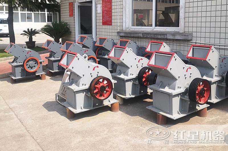錘式破碎機(jī)小型作業(yè)量多少？錘頭及技術(shù)參數(shù)