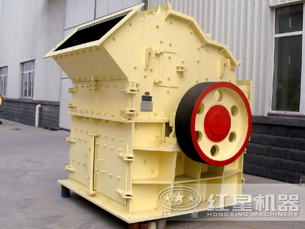 PXJ800×600型石灰石高產(chǎn)細(xì)碎機(jī)_小功率，大能力，值得一看