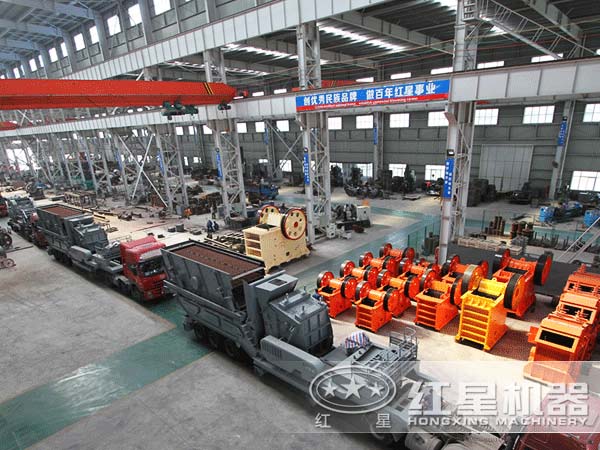 移動式碎石機pk固定式碎石機，誰更適用于采石場作業(yè)？