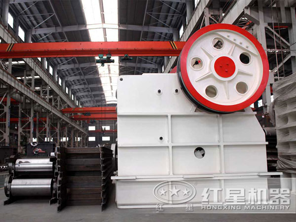 顎式破石機——石料廠的戰(zhàn)斗機，石頭的變形機