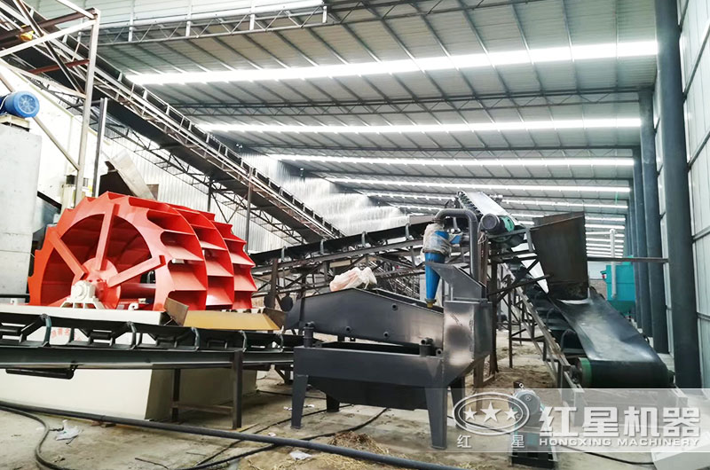 水洗沙機械多少錢一套？（內(nèi)有大型水洗沙機械工作視頻）